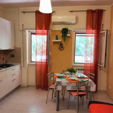 World House Oderisi Da Gubbio 214 아파트 *